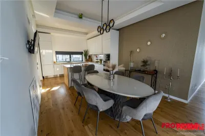 Vila de Lux cu Piscina Infinity-Gheraiesti, Bacau - foto 11