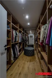 Vila de Lux cu Piscina Infinity-Gheraiesti, Bacau - foto 17