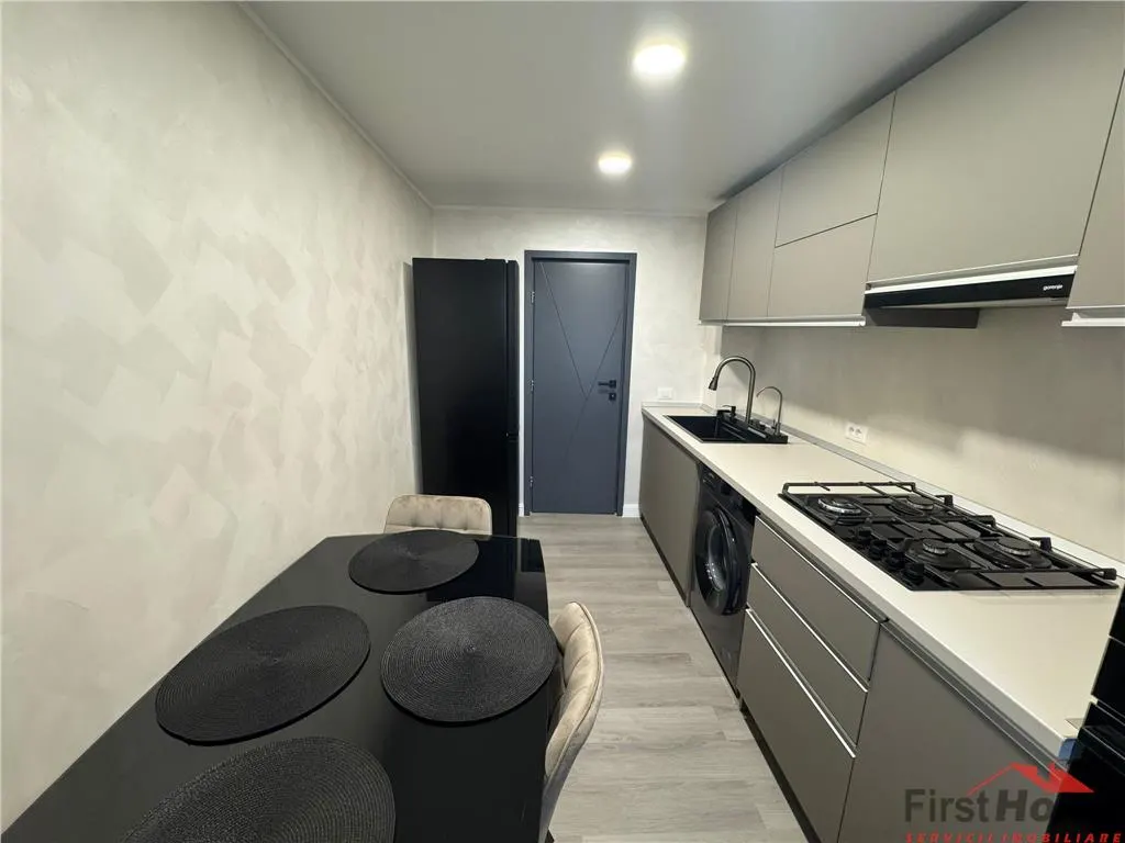 Ap 2 cam,parcare, mobilat si utilat de lux, et 2, Piata - Scoala 2 - foto 3