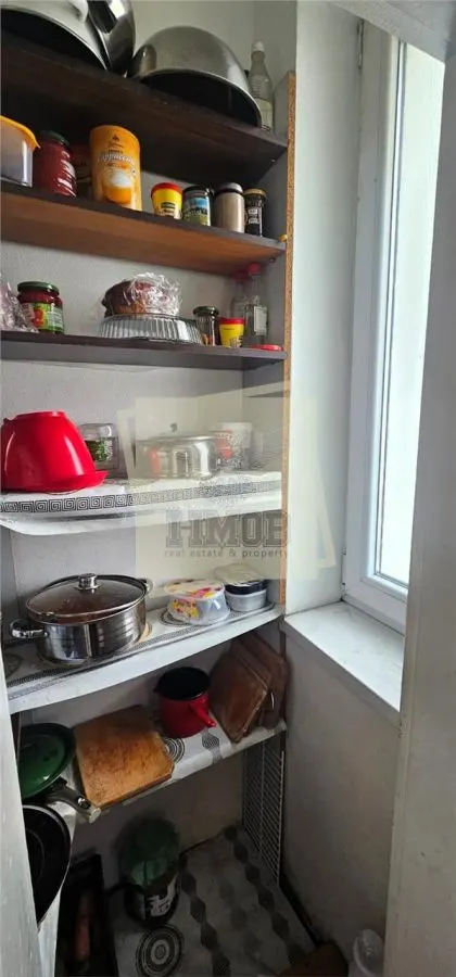 Apartament 3 camere decomandat 93mp renovat zona Orasul de Jos - foto 14