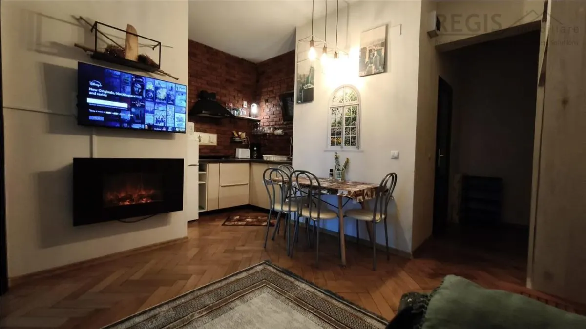 Investitie la cheie in zona centrala! 2 apartamente la casa, transformate in 3 unitati independente cu intrari separate â€“ ideale pentru Airbnb - foto 13
