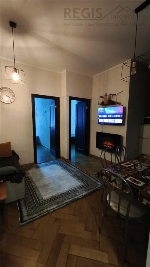 Investitie la cheie in zona centrala! 2 apartamente la casa, transformate in 3 unitati independente cu intrari separate â€“ ideale pentru Airbnb - foto 14