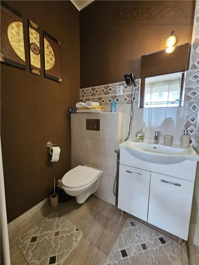 Investitie la cheie in zona centrala! 2 apartamente la casa, transformate in 3 unitati independente cu intrari separate â€“ ideale pentru Airbnb - foto 18