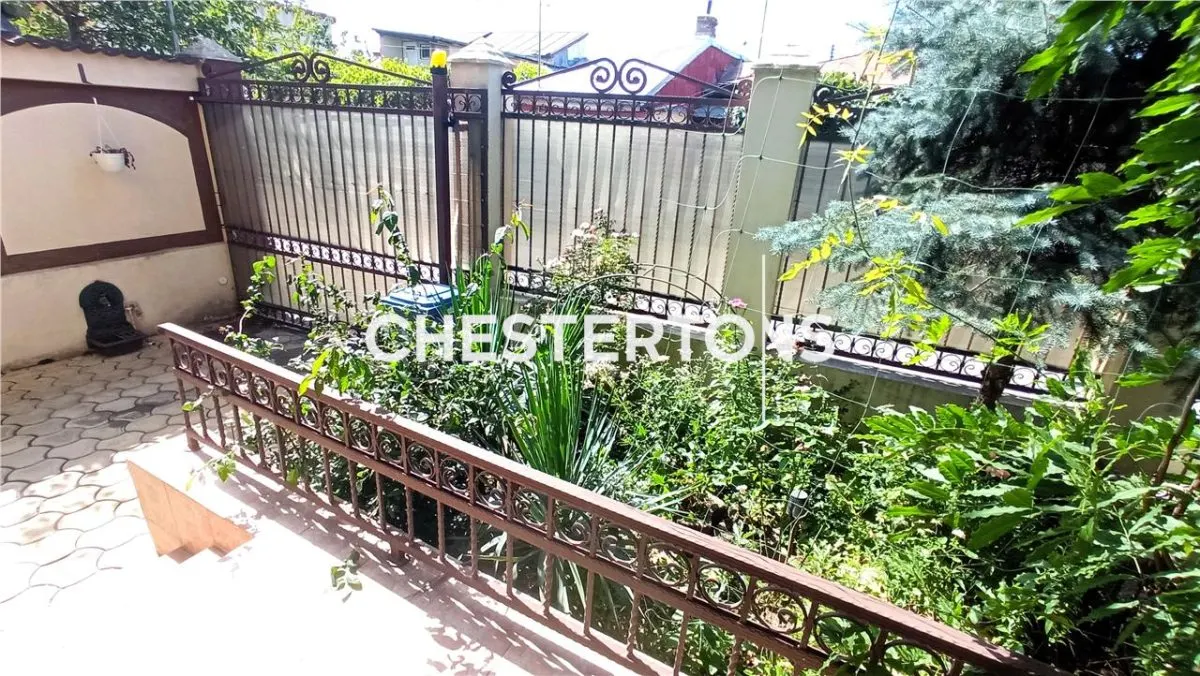 Vila de vanzare in zona Colentina - foto 24