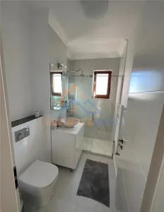 Apartament de vanzare cu 2 camere, suprafata 70mp, zona Vitan - foto 9