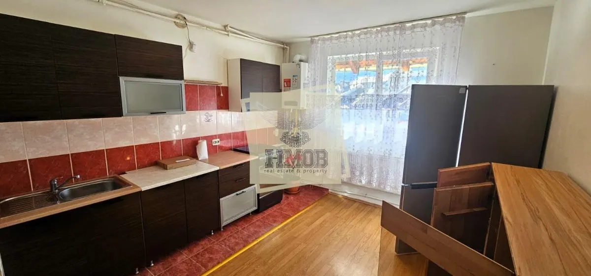 Garsoniera tip mansarda 2 camere  zona Terezian - foto 2