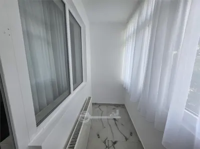 Apartament 3 camere - Alexandru cel Bun - etaj 2 - renovat - foto 12