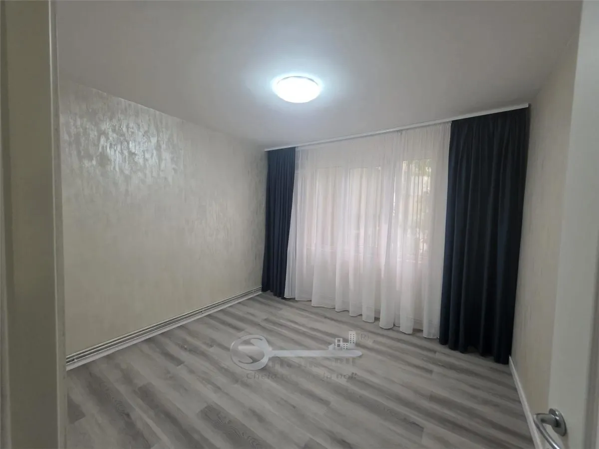 Apartament 3 camere - Alexandru cel Bun - etaj 2 - renovat - foto 4