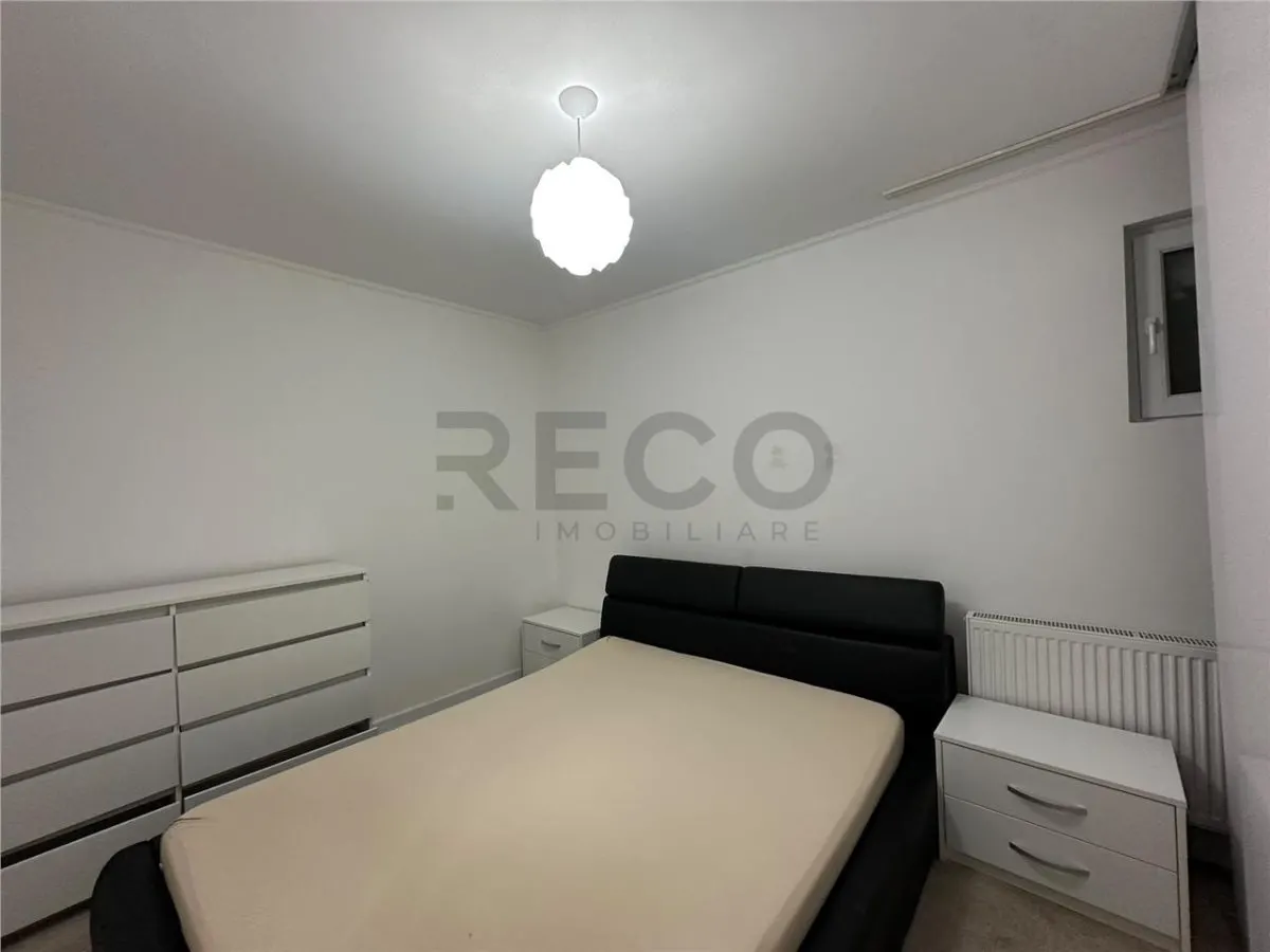 RECO Apartament modern si spatios la curte comuna - foto 3