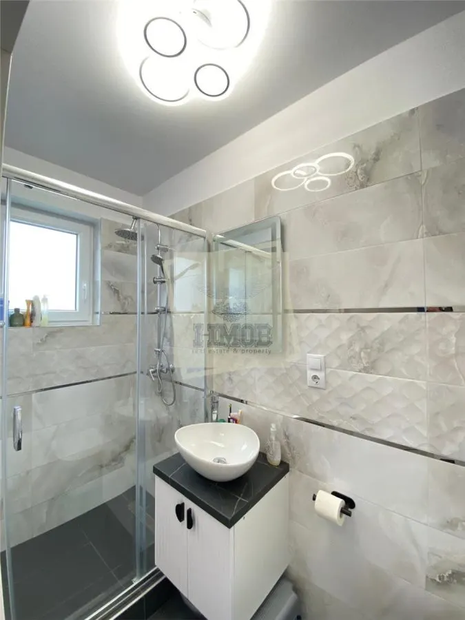 Penthouse de lux cu 3 camere si terasa in zona Kogalniceanu - foto 17
