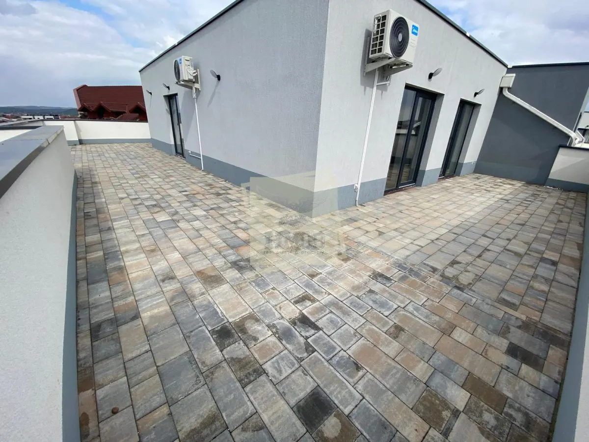 Penthouse de lux cu 3 camere si terasa in zona Kogalniceanu - foto 19