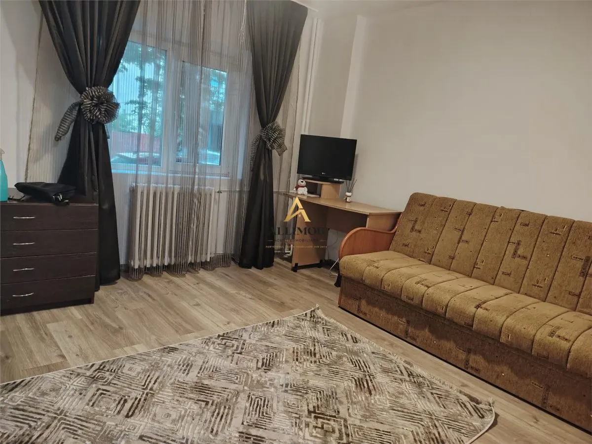 Garsoniera de inchiriat in Ploiesti, zona Mihai Viteazu - foto 1
