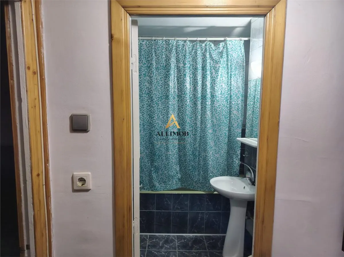 Garsoniera de inchiriat in Ploiesti, zona Mihai Viteazu - foto 4
