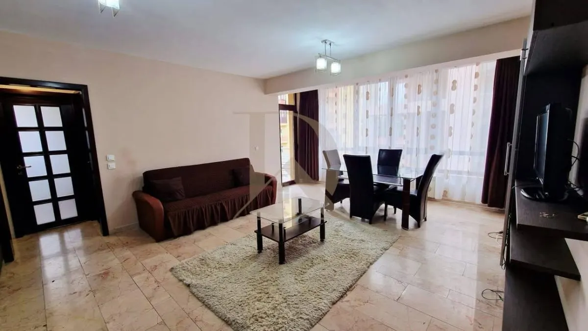 Centru Civic , apartament 2 camere ,  48 mp, etaj mic - foto 1