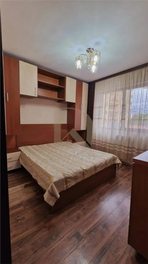 Centru Civic , apartament 2 camere ,  48 mp, etaj mic - foto 5