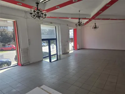 Spatiu comercial - zona excelenta - centrala proprie -63 mp - foto 4