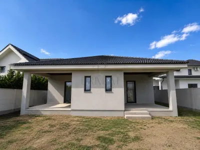 DUPLEX PARTER, MOSNITA NOUA, - Mosnita Noua