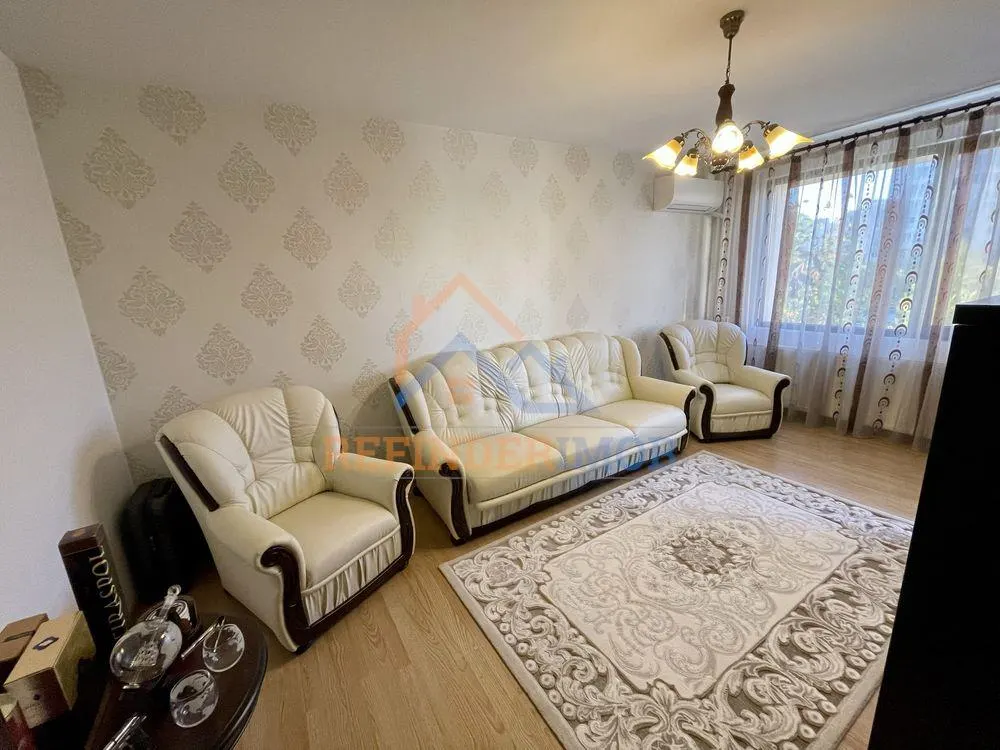 Apartament cu 2 camere de vanzare, zona Titan - Salajan - foto 1