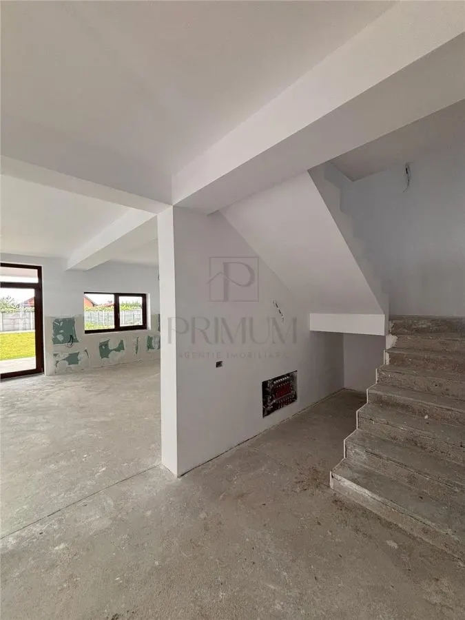 DUPLEX SPATIOS, MOSNITA NOUA, LOCATIE EXCELENTA, CURTE AMENAJATA - foto 7