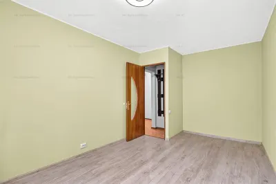 Apartament 2 camere | 2 balcoane | decomandat | Codrul Cosminului - foto 18