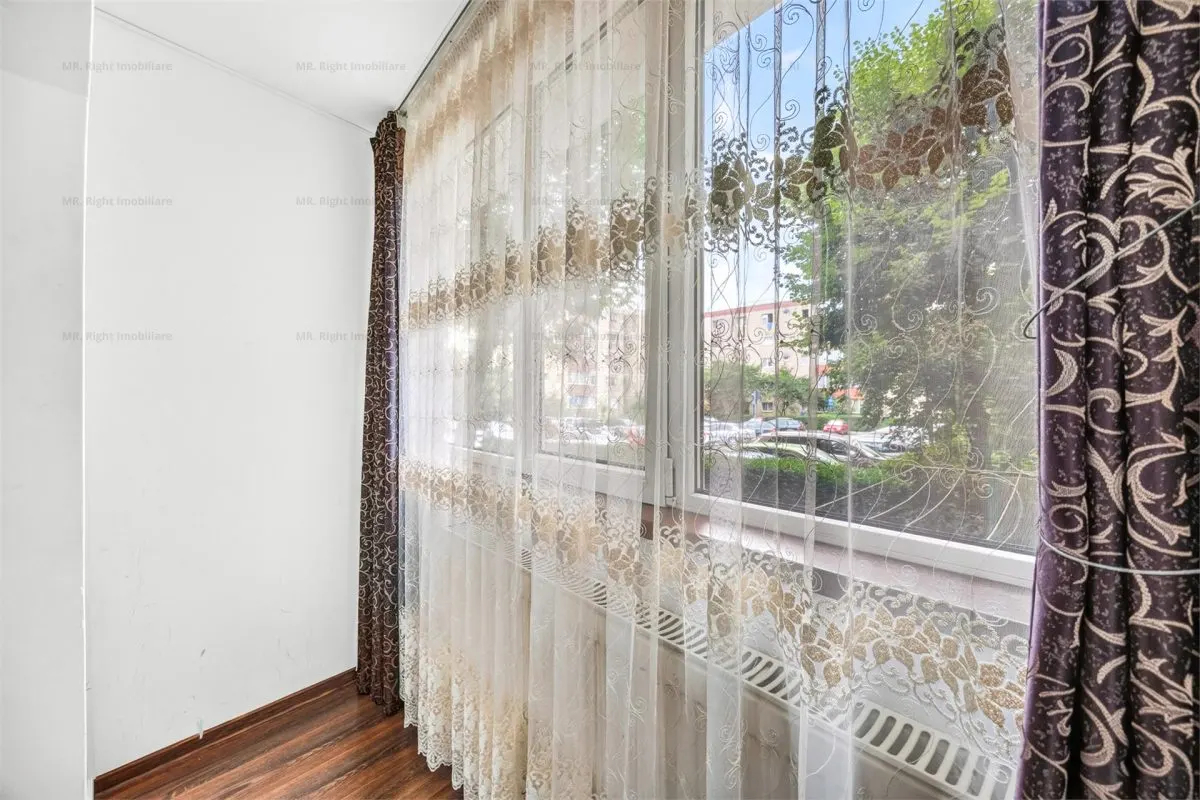 Apartament 2 camere | 2 balcoane | decomandat | Codrul Cosminului - foto 10