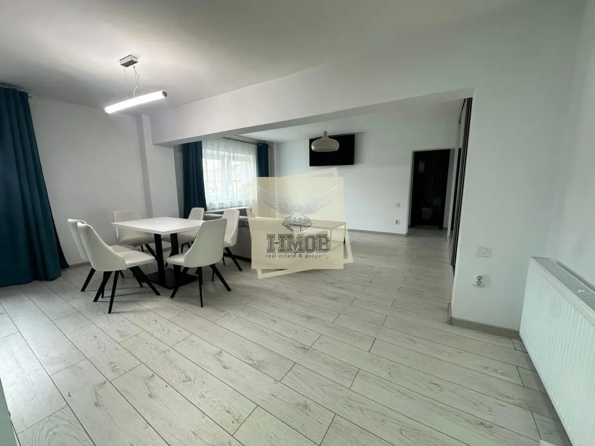 Apartament Renovat 4 camere 92mpu | decomandat | 2 bai | zona Centrala - foto 2