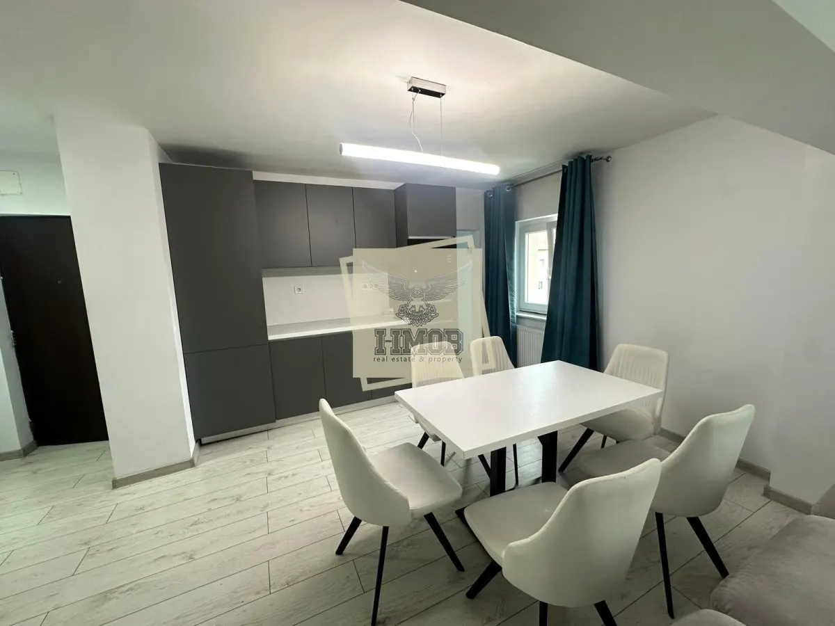 Apartament Renovat 4 camere 92mpu | decomandat | 2 bai | zona Centrala - foto 3