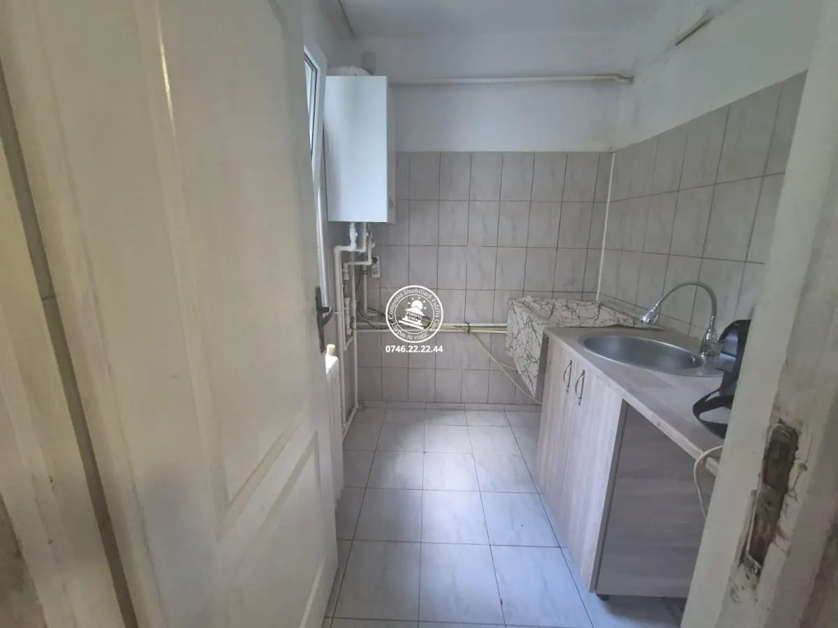 Apartament 2 camere de vanzare - foto 5