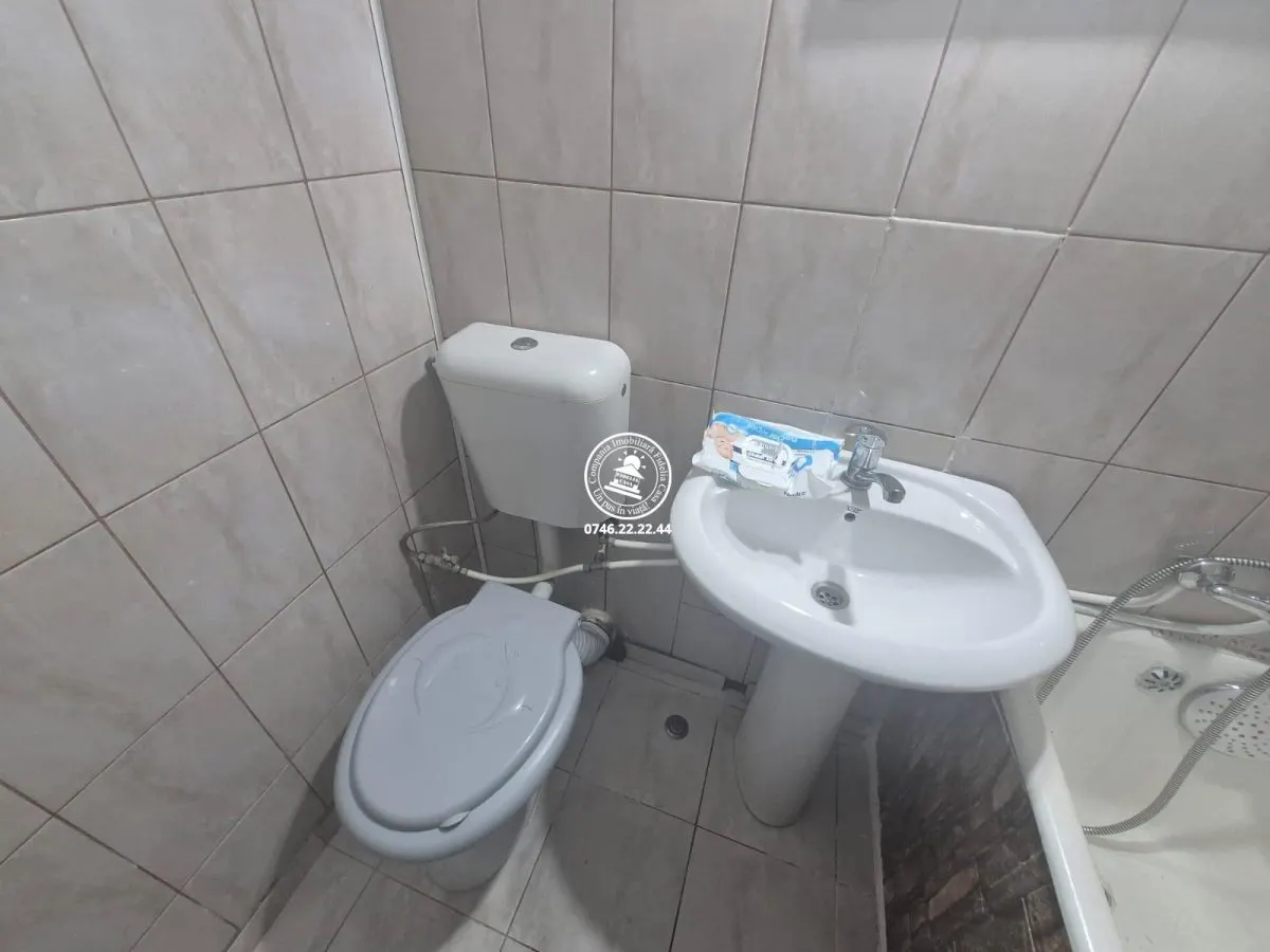 Apartament 2 camere de vanzare - foto 7
