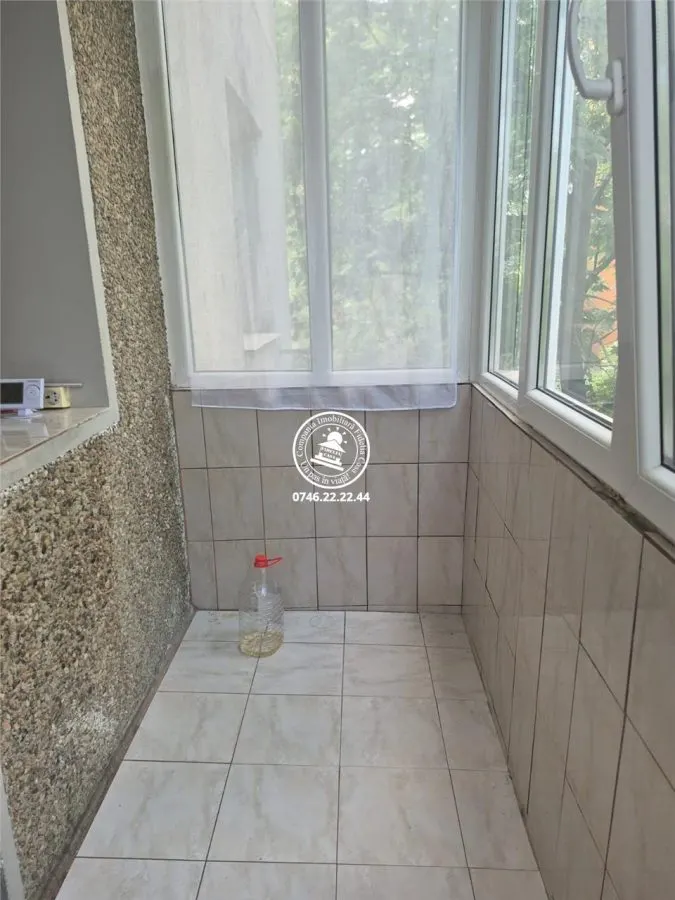 Apartament 2 camere de vanzare - foto 8