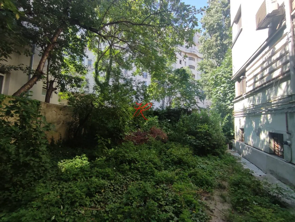 Vanzare parte din vila Vila, Piata Constitutiei - foto 12