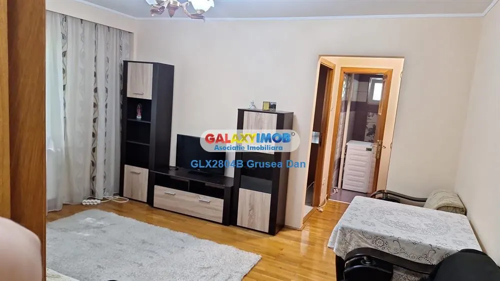 pta resita | 2cam 43mp modern etaj 2 1980 | AC balcon | metrou - foto 2