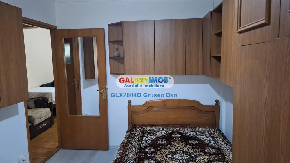 pta resita | 2cam 43mp modern etaj 2 1980 | AC balcon | metrou - foto 4