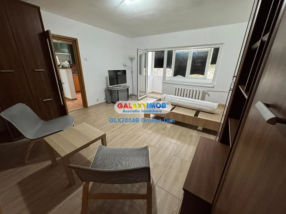 lujerului | 1cam 43mp spatios etaj 3 1984 centrala AC balcon metrou - foto 1