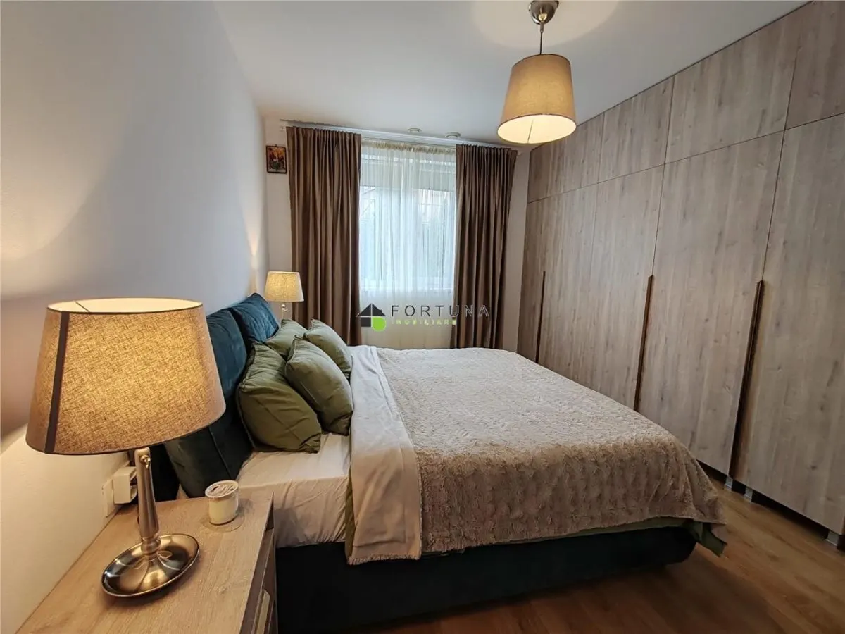 Casa individuala, moderna , cartier Izvor - foto 11