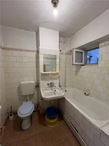 Apartament 4 camere | Etaj 1 | Micro 16 - Aleea Universului - foto 12