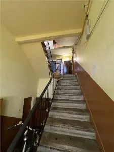 Apartament 4 camere | Etaj 1 | Micro 16 - Aleea Universului - foto 17
