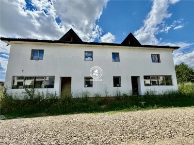 case vile  de vanzare Valea Ursului-Miroslava - foto 7
