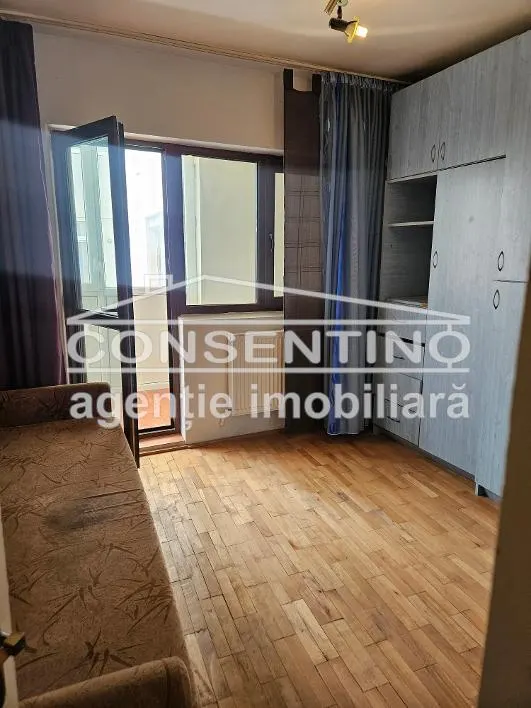 Se vinde imobil cu 2 camere , liber , pret 67900 - foto 1