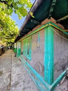 Casa batraneasca cu teren 246 mp, Radu Negru - Buzaului - foto 5