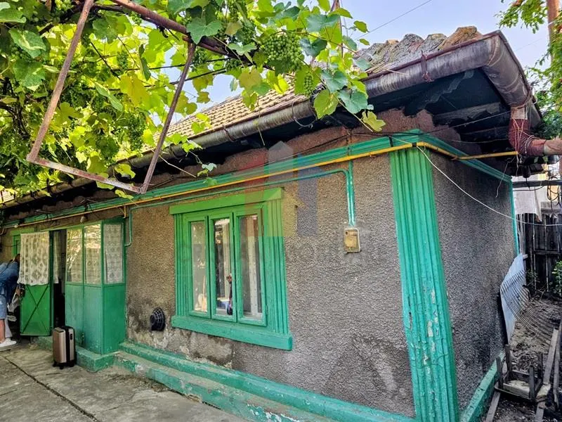 Casa batraneasca cu teren 246 mp, Radu Negru - Buzaului - foto 7