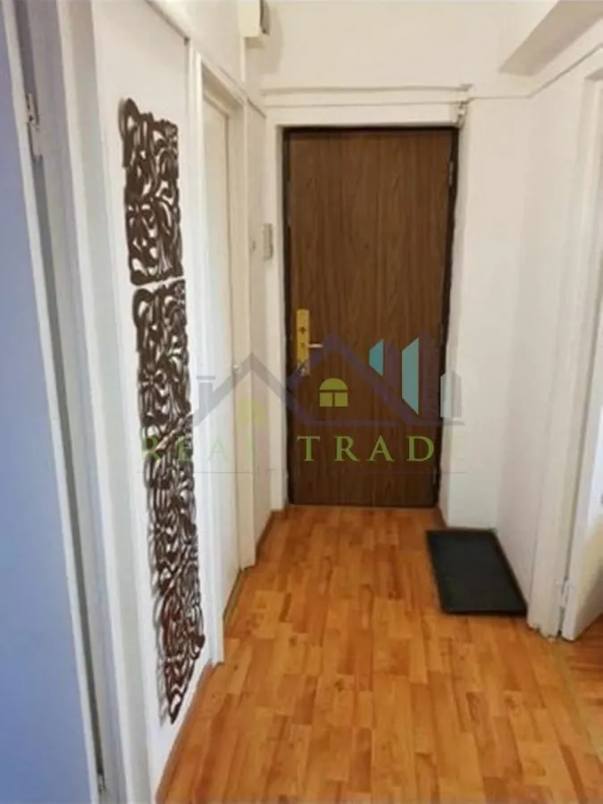 Apartament 3 camere, 2 balcoane,  2 bai zona Calea Bucuresti - foto 7