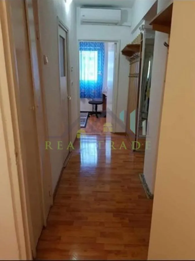 Apartament 3 camere, 2 balcoane,  2 bai zona Calea Bucuresti - foto 8