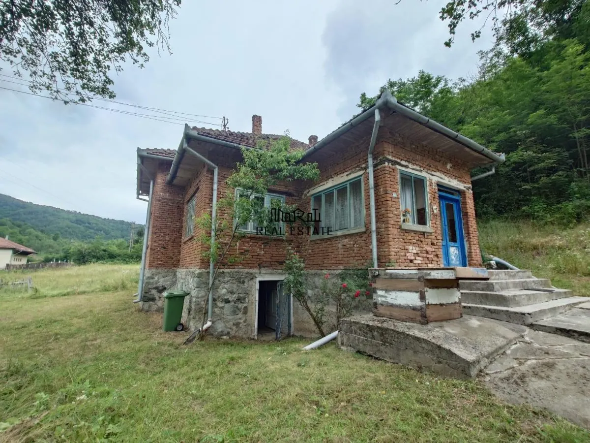 Teren, padure si casa in Dumbrava de Jos, jud. Hunedoara - foto 1