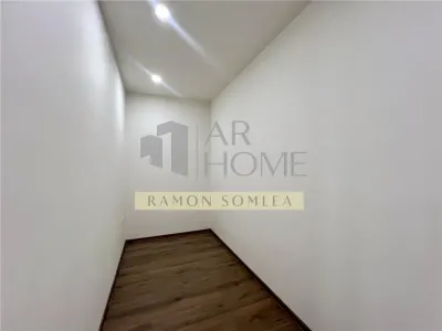 Spatiu birouri, renovat integral, parcare, zona Gh. Doja, Ploiesti - foto 6