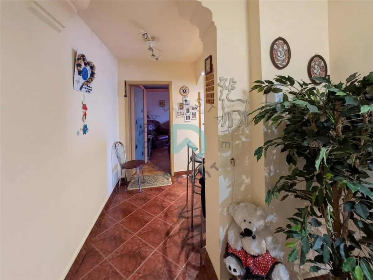 Apartament 3 camere Judetean, Brasov - foto 6