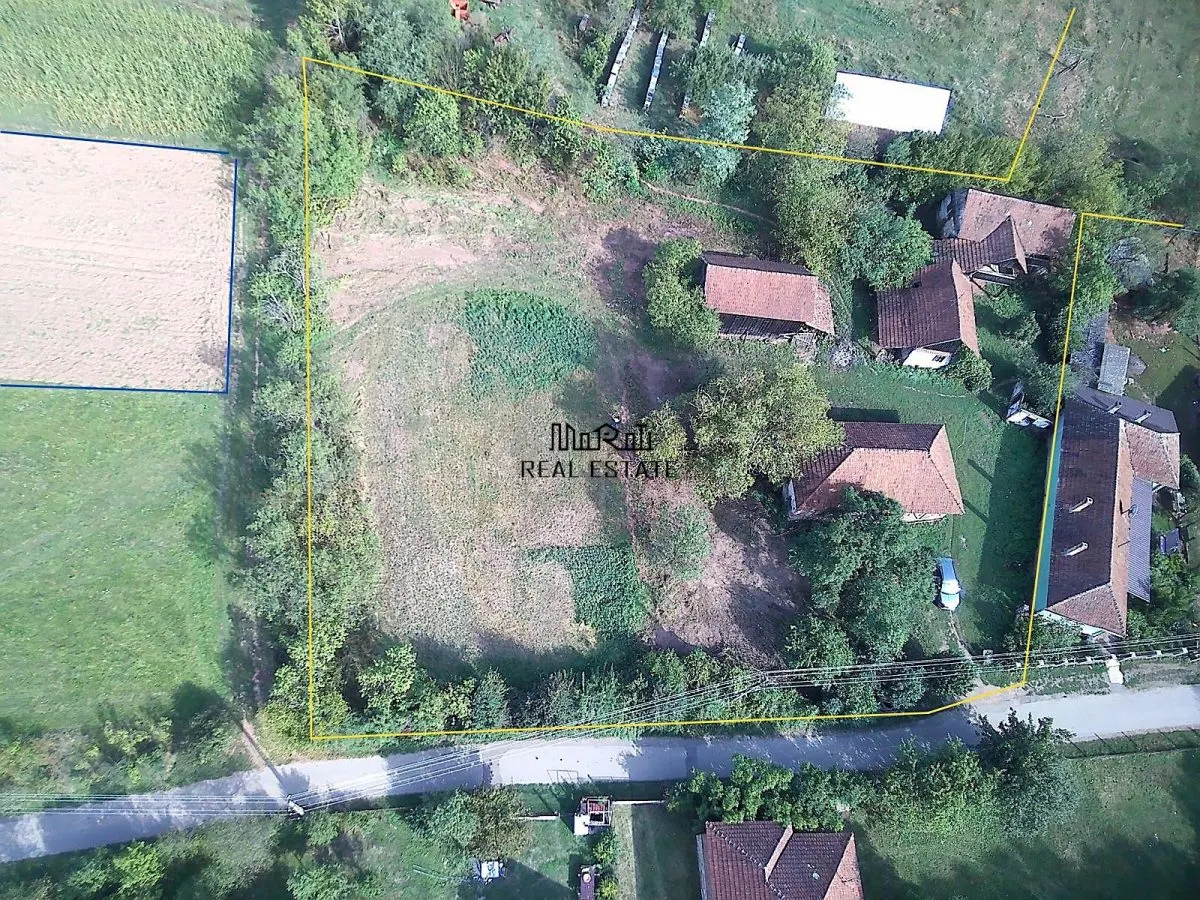 Teren intravilan si cladiri in Lunca - foto 15