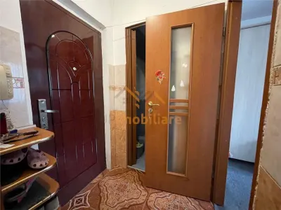 APARTAMENT 2 CAMERE | ETAJ 3 | ROGERIUS | ORADEA - foto 5