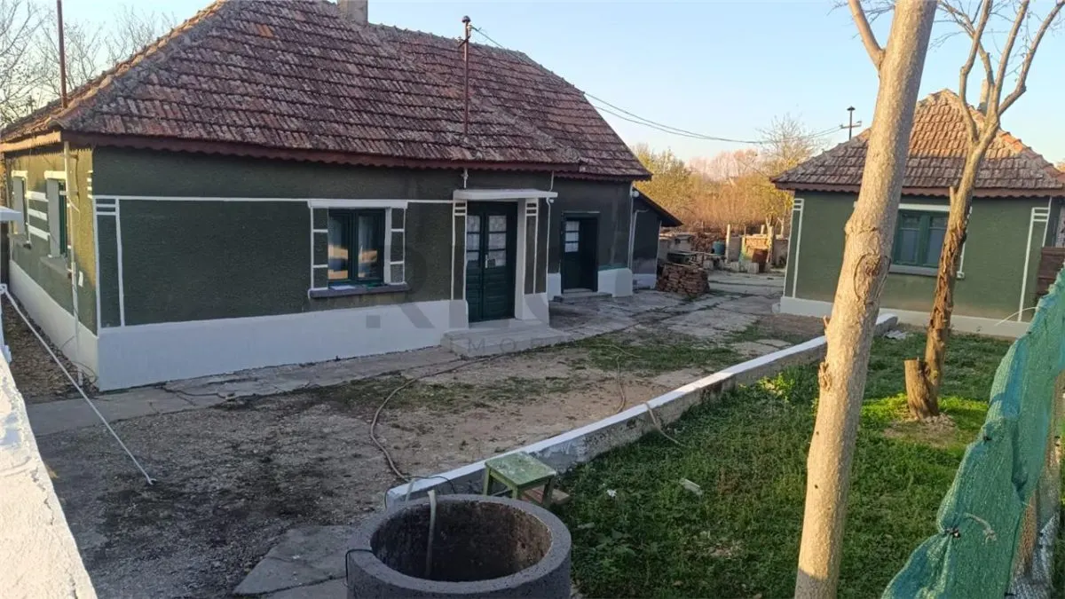 RECO Casa cu teren mare in Tulca - foto 2