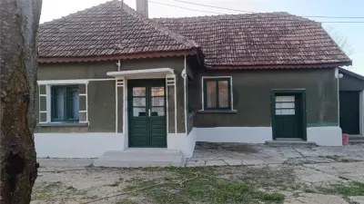 RECO Casa cu teren mare in Tulca - foto 4